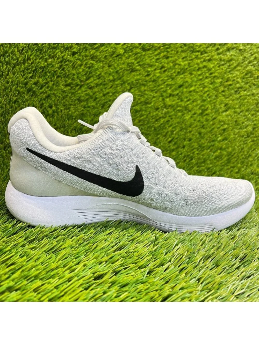 Nike Lunarepic Low Flyknit 2 Womens Size 6.5 Gray Running Walking Shoes Sneakers